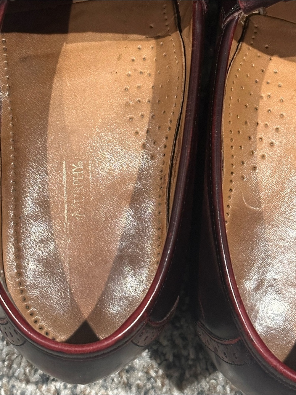 Johnston & Murphy Men's Burgundy Tassel Loafers - Picture 6 of 7